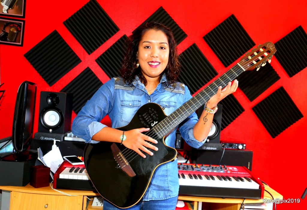 Erika Aft, les accords au bout des&nbsp;doigts.