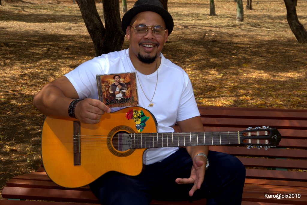 Kenshiro : une voix, une guitare, un&nbsp;album