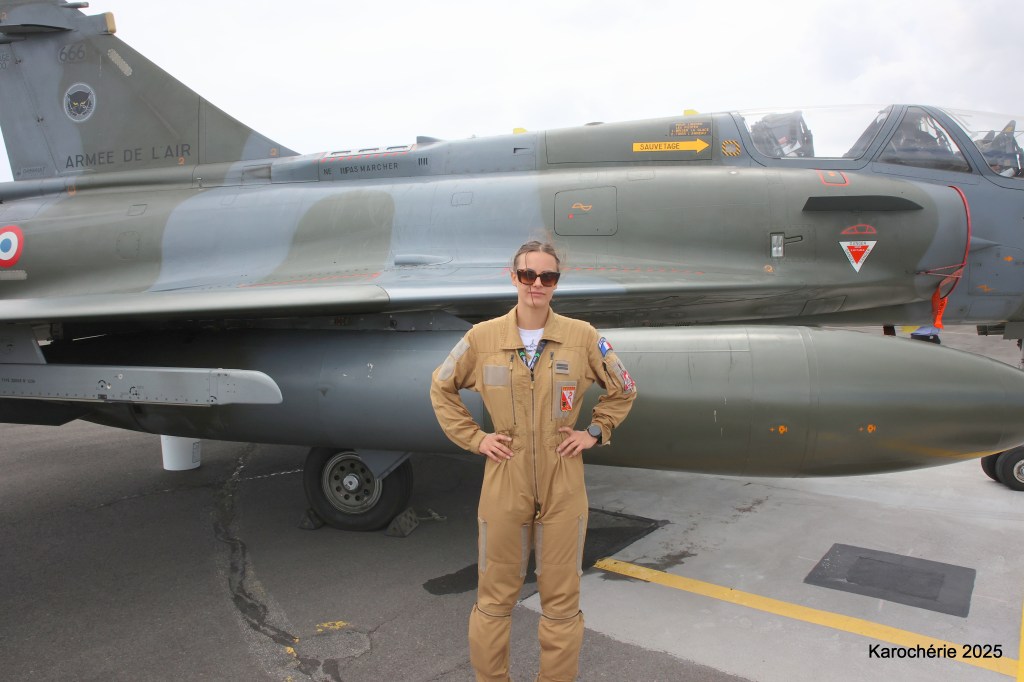 Laurène et son Mirage 2000 : le cocktail explosif qui fait vibrer La Réunion&nbsp;(Photos-Vidéo)